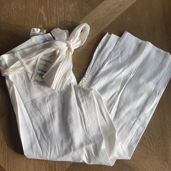White Cropped Linen Pants - Picture 1 of 4